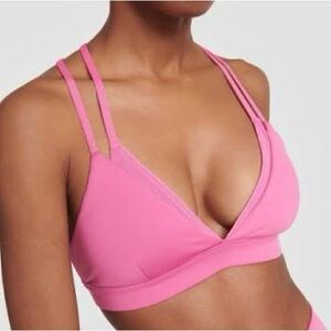 Alo Yoga - airlift Layer Up Bra in small / Paradise Pink